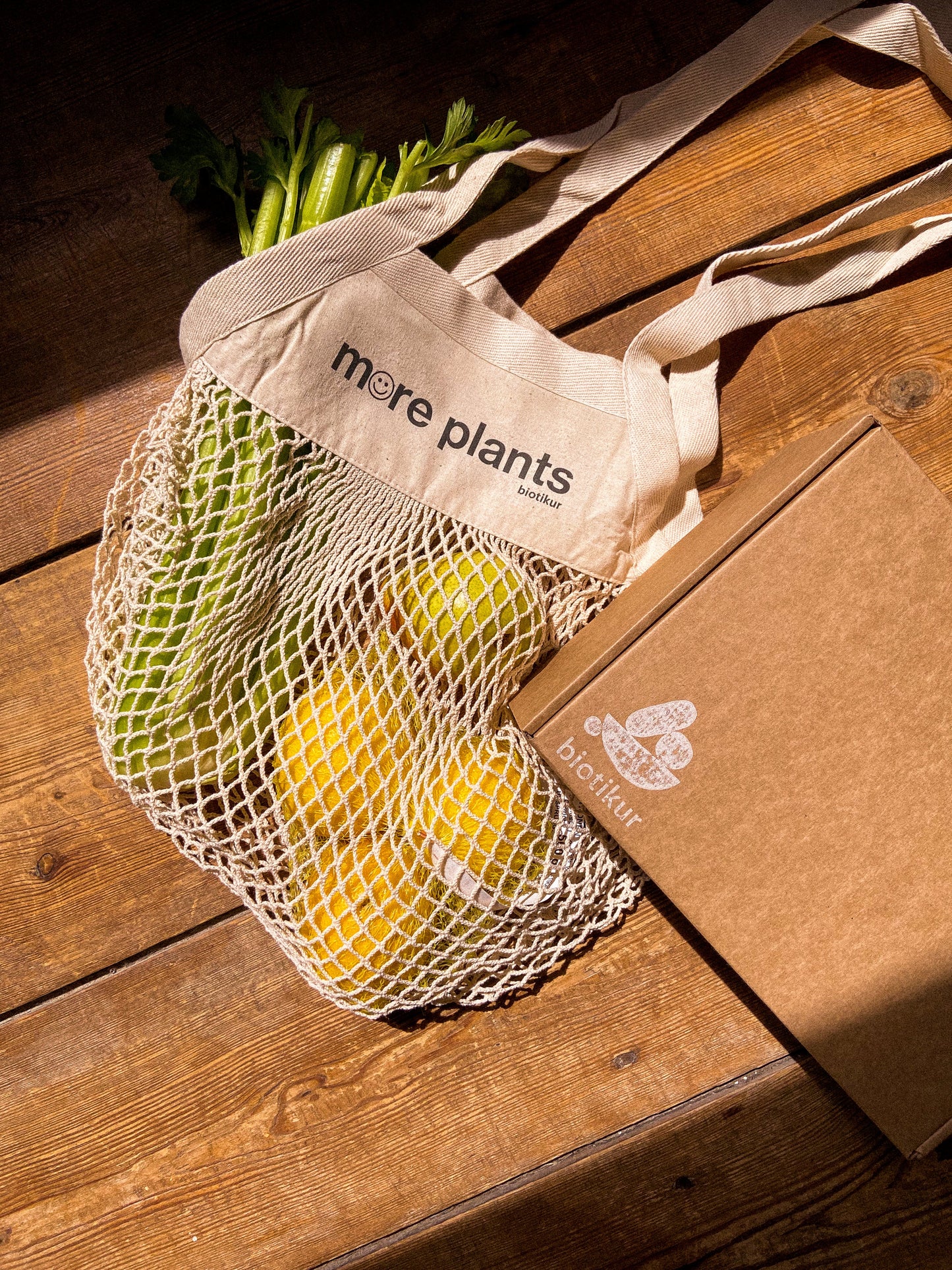 'More plants' fruit & veg market bag